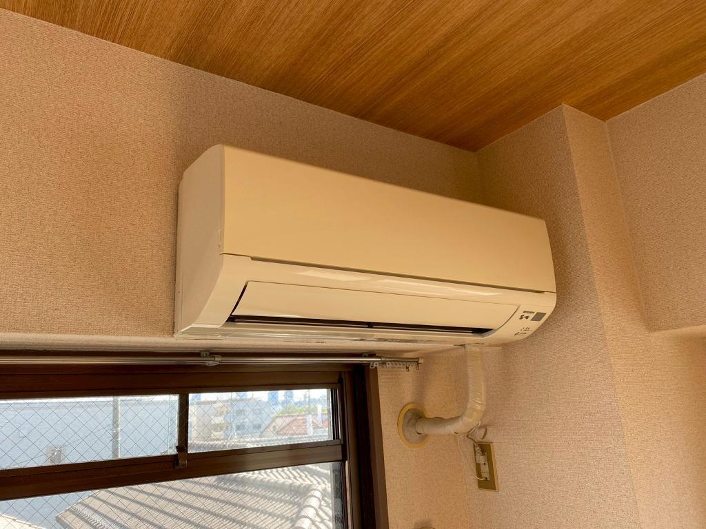拡大写真:エール 4階405のエアコン