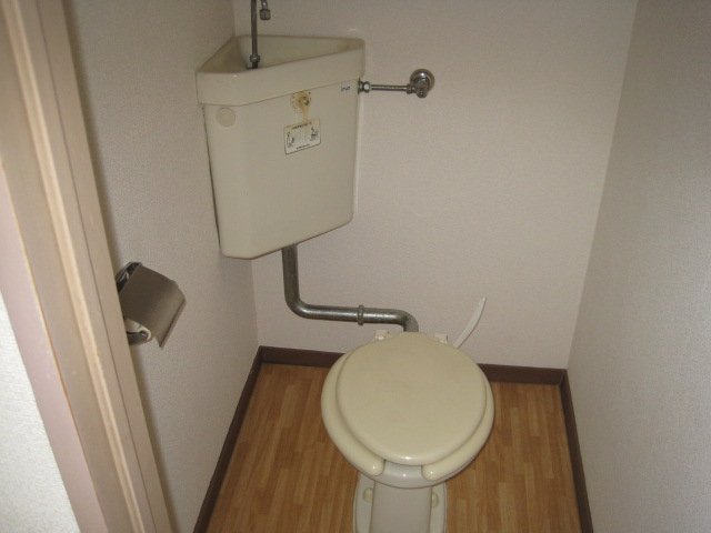 拡大写真:グリーンハイツ双葉 3階302のトイレ