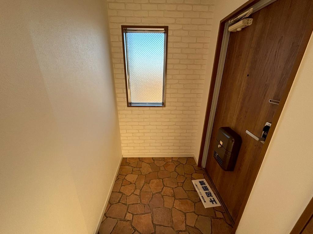 拡大写真:カーサカラカス 4階401の玄関