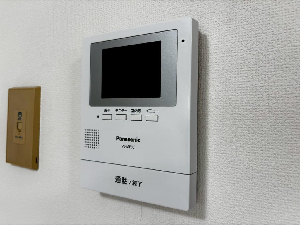 拡大写真:中久ビル 4階403のカメラ付インターホン