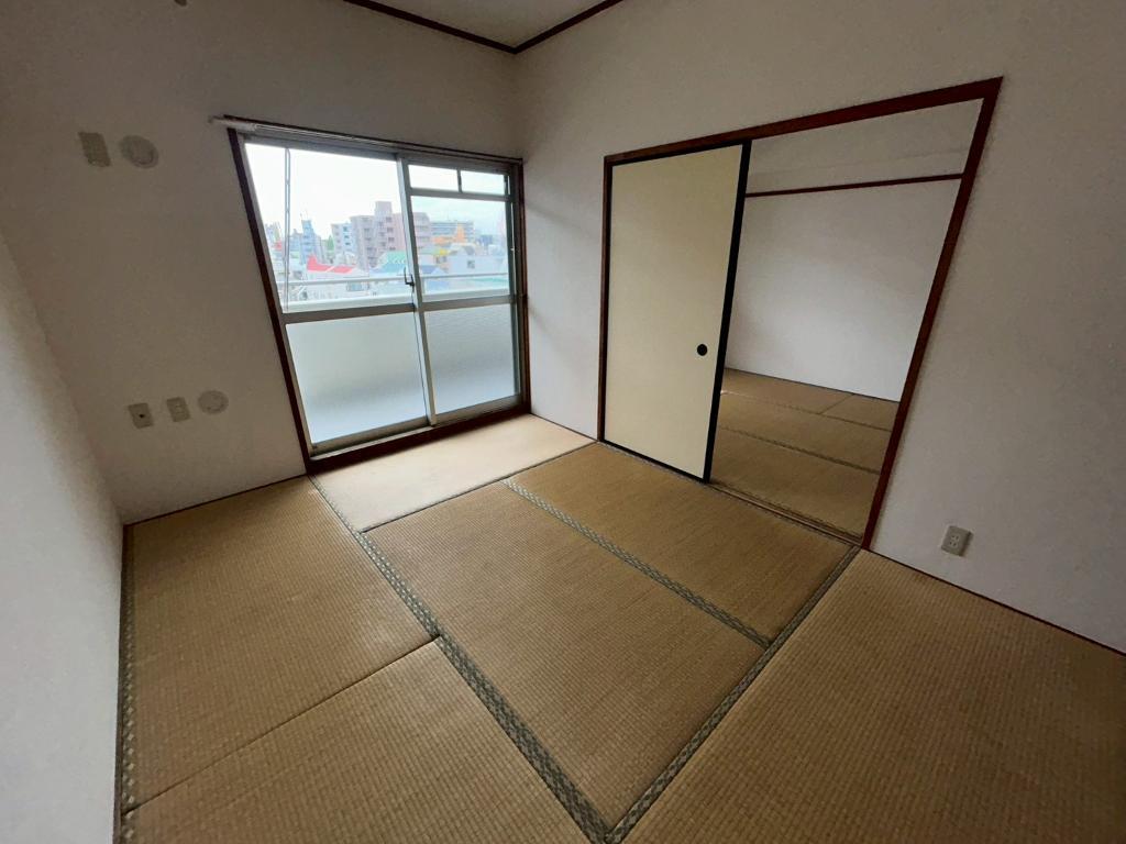 拡大写真:いながきビル 5階502の寝室