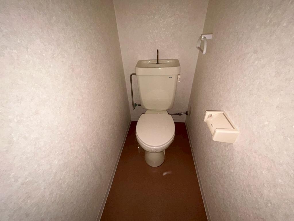 拡大写真:いながきビル 5階502のトイレ