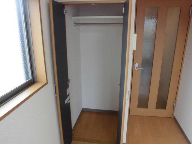 拡大写真：パーク黒川 5階501のクローゼット(イメージ)