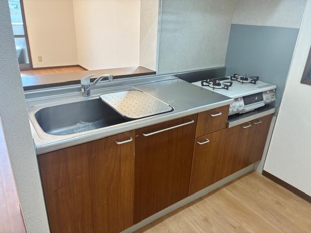 拡大写真:マインハイム 2階202のキッチン