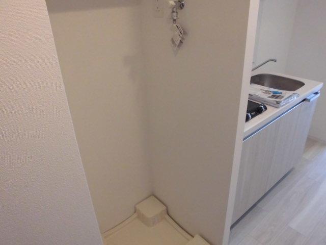 拡大写真：メイクス城西ＲＥＳＩＤＥＮＣＥ 9階903の洗濯機置場