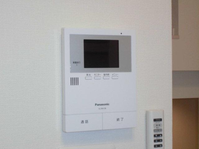 拡大写真:ハーモニーテラス生駒町Ⅱ 1階101のカメラ付インターホン(イメージ)