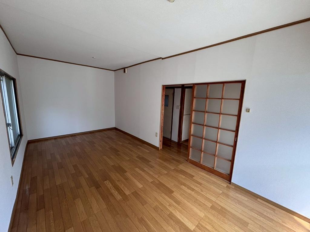 拡大写真:如意戸建住宅3 3の洋室