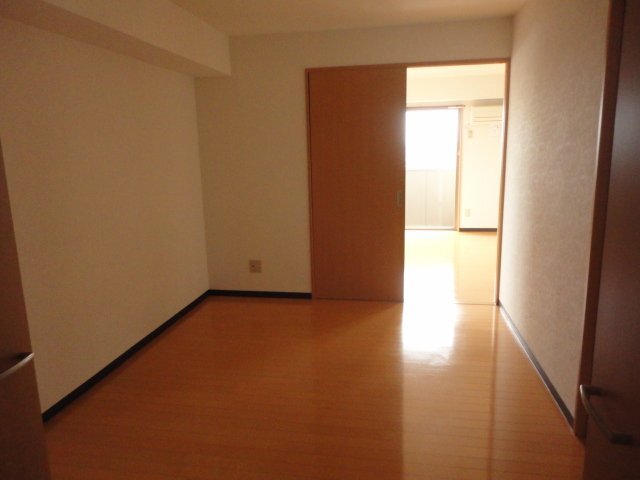 拡大写真:ベリーコート 6階0503の室内設備(イメージ)