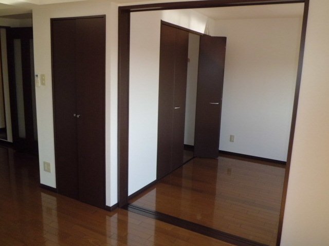 拡大写真:ヴィベール 1階00102の室内設備(イメージ)
