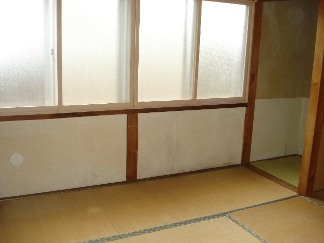 拡大写真:コーポなりたA棟 2階206の室内