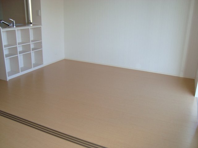 拡大写真:エスポワール浜町 1階105の室内(イメージ)