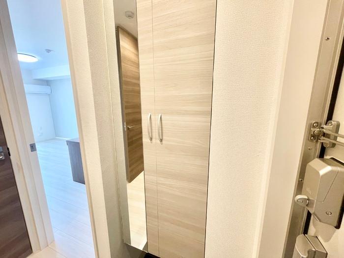 拡大写真:D-ROOM飯田町 3階302の玄関(イメージ)
