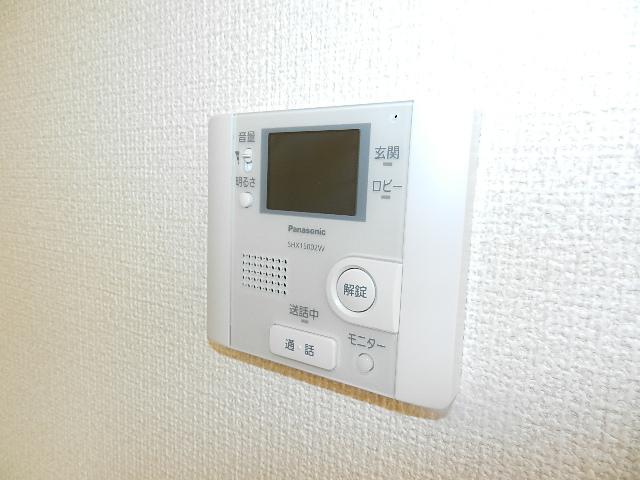 拡大写真:リシェス新山口 3階305のカメラ付インターホン