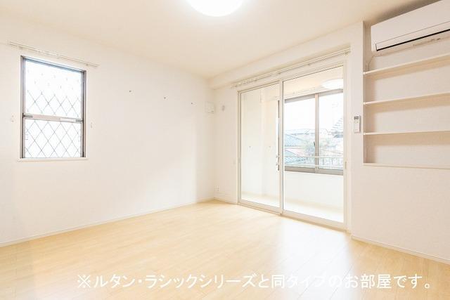拡大写真:ウナ カーサ シクーラ 1階101のエアコン