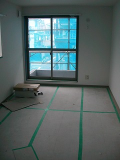 拡大写真:アミューズ幸 2階301の建築中
