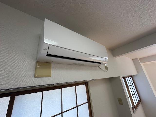 拡大写真:第二丸八ビル 3階302の室内設備