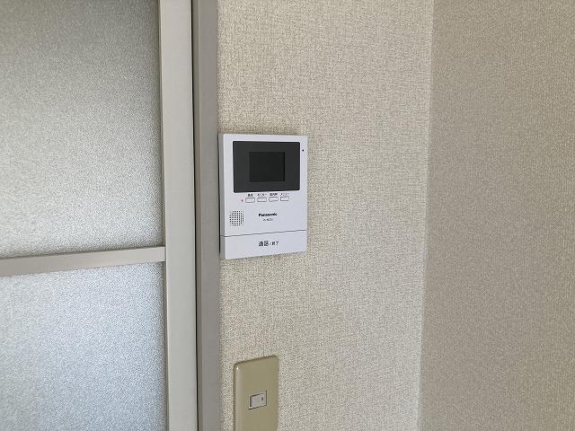 拡大写真:福島市八木田字川原内 2階202のカメラ付インターホン