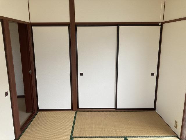 拡大写真:福島市黒岩字戸ノ内 2階203の収納