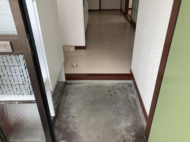 拡大写真:福島市黒岩字戸ノ内 2階203の玄関