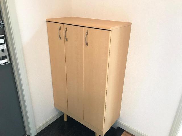 拡大写真:キングス ビレッジM 2階201の下駄箱