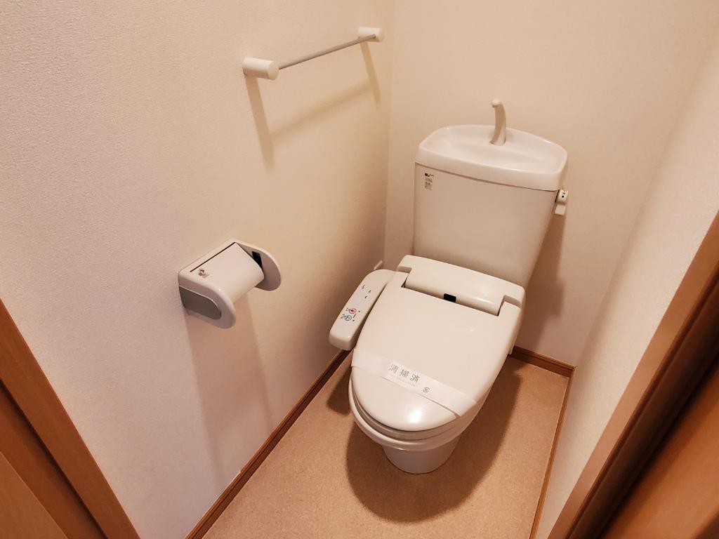 拡大写真:クロッカス 2階202のトイレ