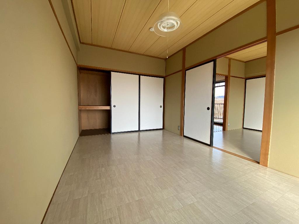 拡大写真:グリーンパレス佐久C棟 5階516の室内