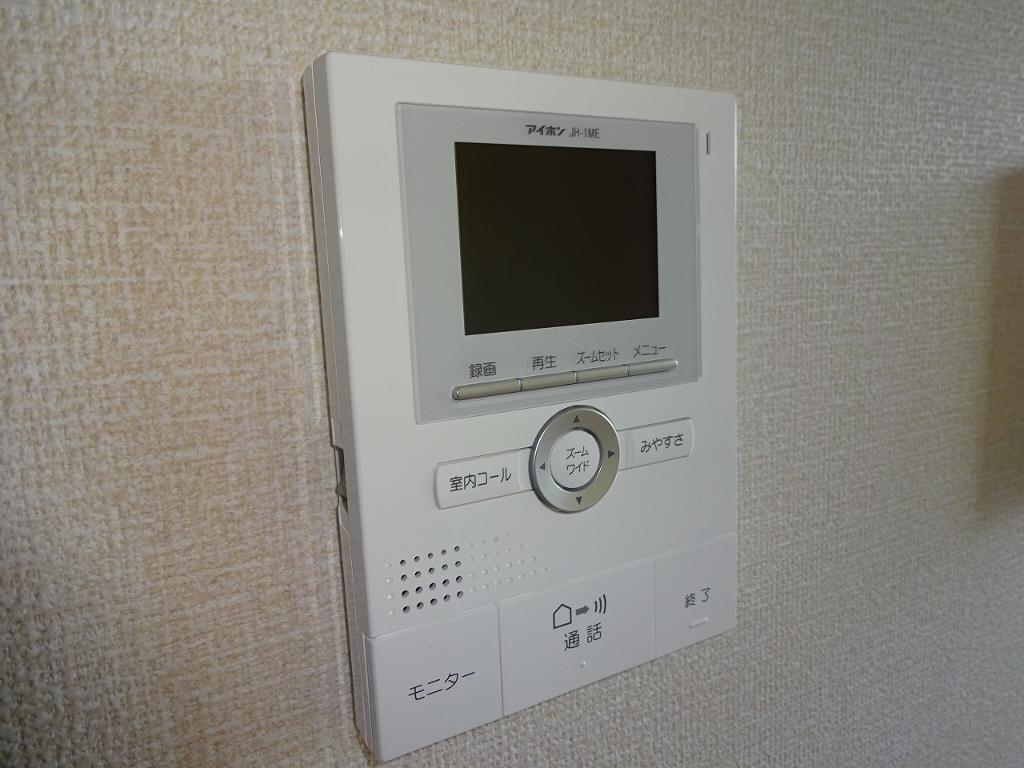 拡大写真:プリマージュ B 2階205のカメラ付インターホン(イメージ)