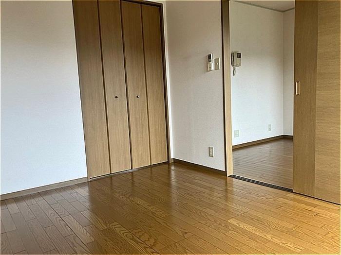 拡大写真:セジュール類家 1階B102の室内