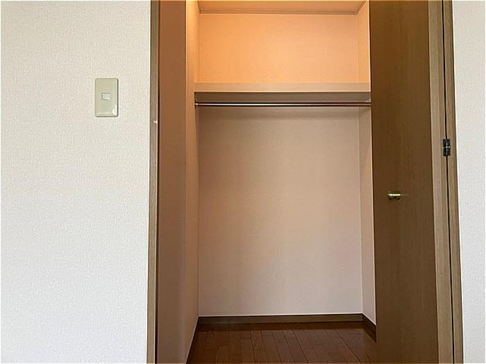拡大写真:セジュール類家 1階B102の収納(イメージ)