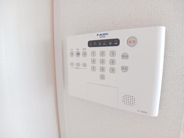 拡大写真:ネアタウンD 1階102のセキュリティ