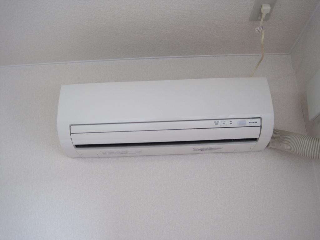 拡大写真:メゾンセレスト A 1階103のエアコン