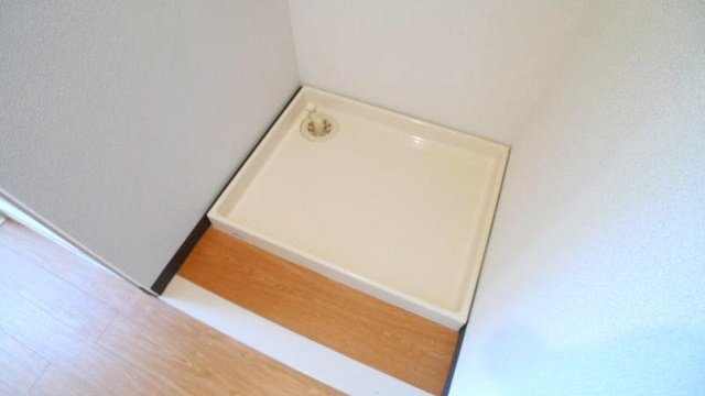 拡大写真:大阪市淀川区木川西1丁目 202の洗濯機置場