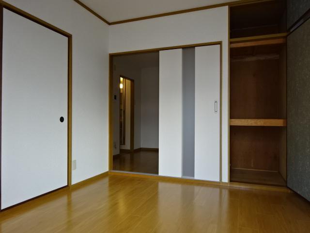拡大写真：倉敷市大内 1階103の洋室(イメージ)