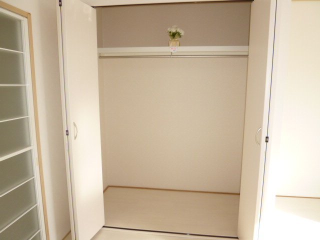 拡大写真:倉敷市藤戸町天城 2階202のクローゼット