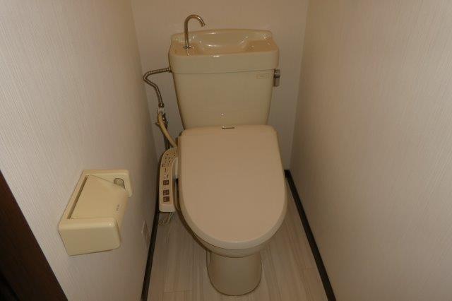 拡大写真：倉敷市藤戸町天城 2階206のシャワー付トイレ(イメージ)