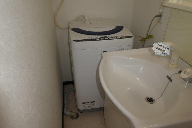 拡大写真：倉敷市藤戸町天城 2階206の洗濯機置場(イメージ)
