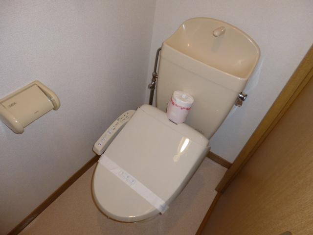 拡大写真：倉敷市鳥羽 2階205のシャワー付トイレ(イメージ)