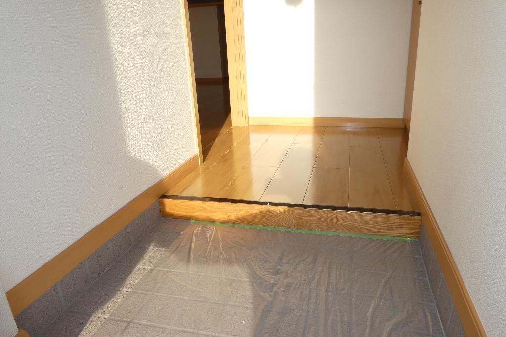 拡大写真:倉敷市上東 1階102の玄関