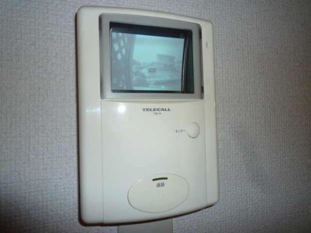 拡大写真:総社市中央6丁目 1階102のカメラ付インターホン
