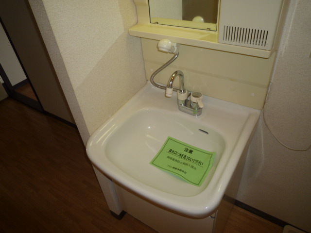 拡大写真:都窪郡早島町前潟 2階201の洗髪洗面化粧台