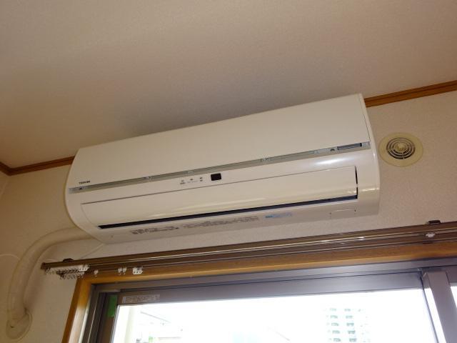 拡大写真:総社市中央4丁目 3階302のエアコン(イメージ)