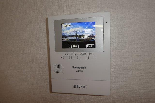 拡大写真:総社市駅前2丁目 3階401のカメラ付インターホン(イメージ)