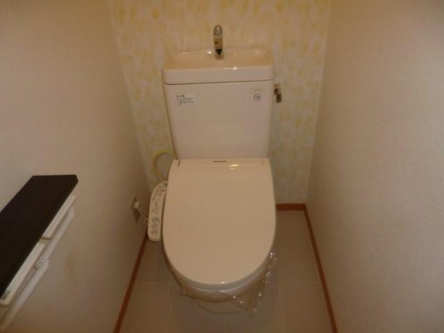 拡大写真:倉敷市水江 2階202のトイレ(イメージ)