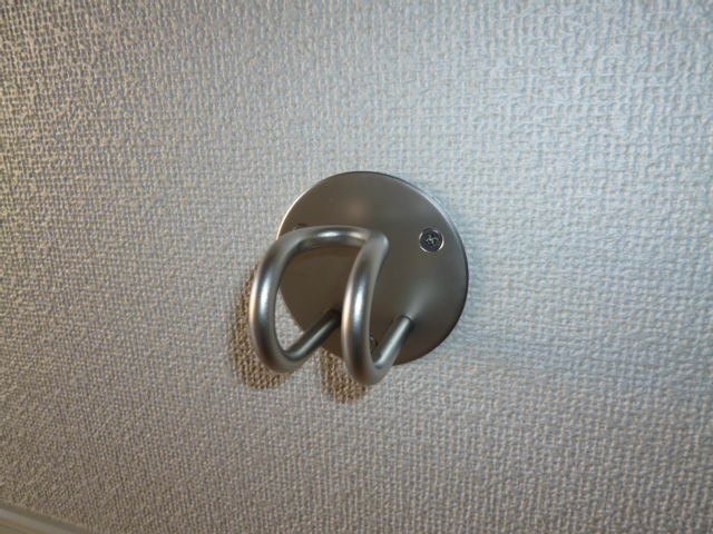 拡大写真:倉敷市酒津 1階101のペット用リードフック