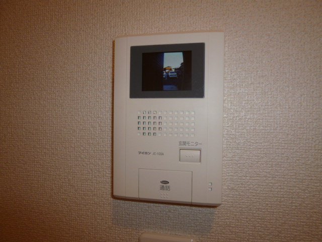 拡大写真:倉敷市酒津 1階101のカメラ付インターホン