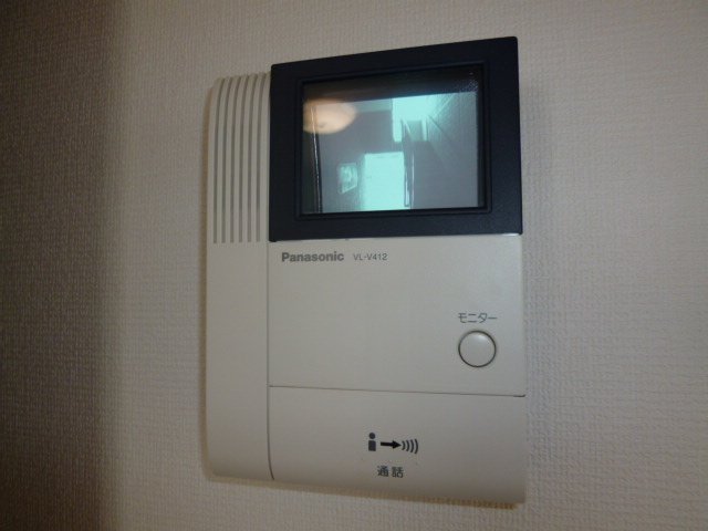 拡大写真:倉敷市大内 1階101のカメラ付インターホン