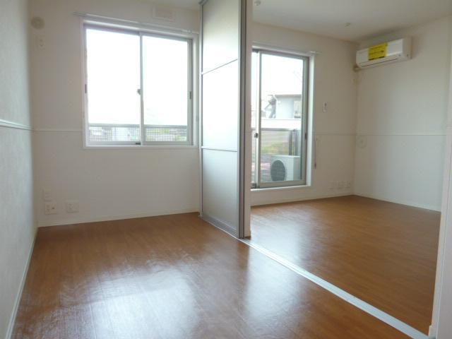 拡大写真:倉敷市福井 2階203の洋室