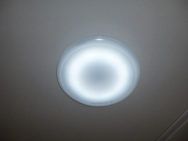 拡大写真:倉敷市西中新田 1階105の照明