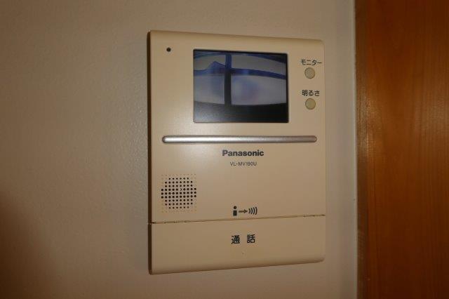 拡大写真:倉敷市中央1丁目 2階203のカメラ付インターホン