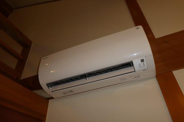 拡大写真:倉敷市中央1丁目 2階203のエアコン